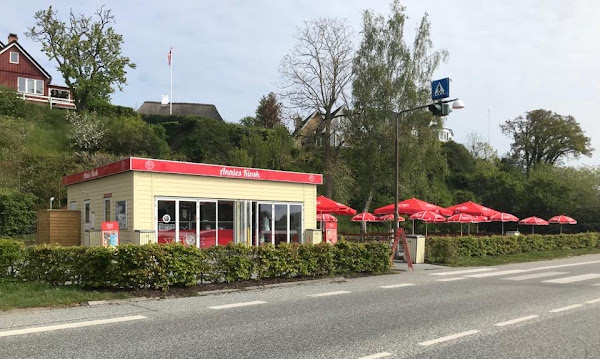 photo de Annies Kiosk à Kruså