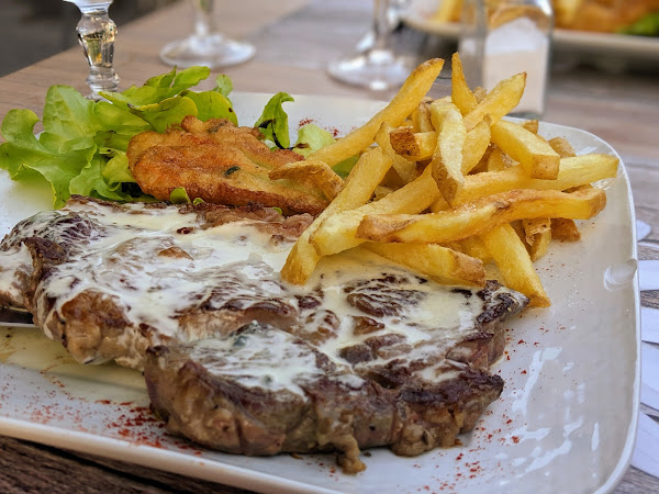 photo de Au Bon Coin à Puget-Théniers