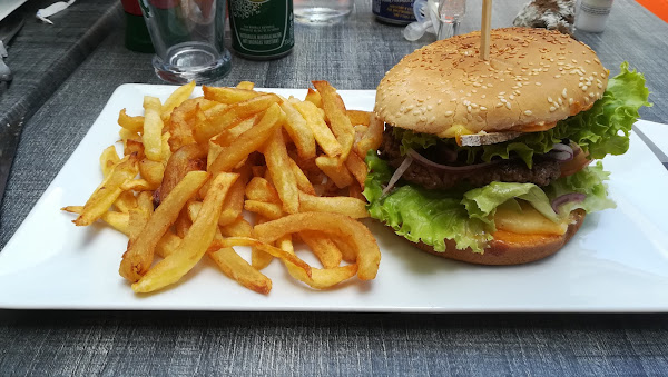 photo de BAR BRASSERIE DE SPORT à Beaune-la-Rolande