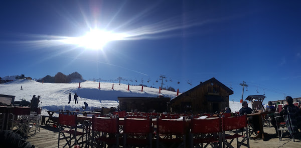 photo de Bar restaurant d’altitude Le Bon Vieux Temps à La Plagne-Tarentaise