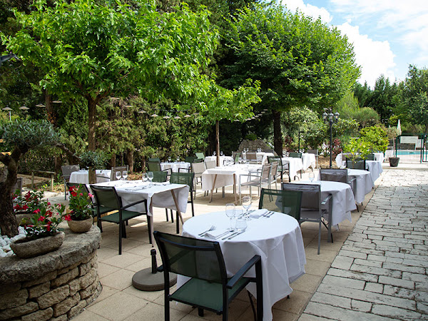 photo de Blason de Provence, Restaurant à Monteux