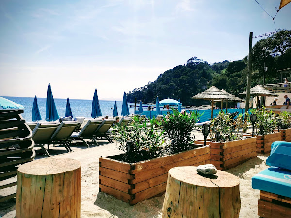 photo de Boukarou Beach à Rayol-Canadel-sur-Mer