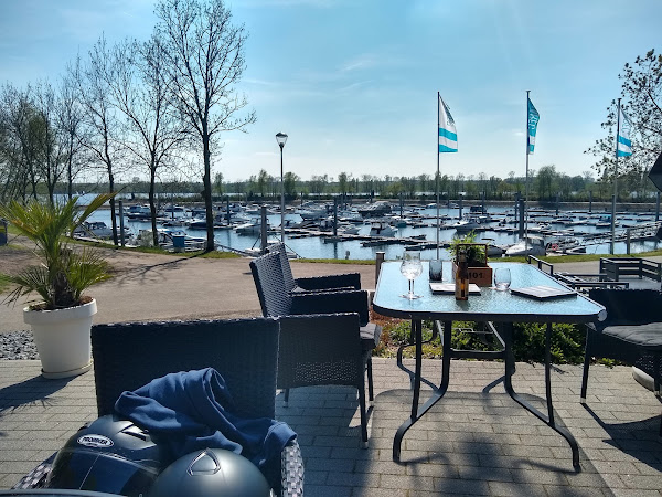 photo de Brasserie De Maasnimf à Maaseik