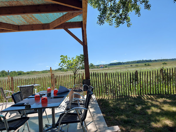 photo de Brasserie du Lac à Mesnil-Saint-Père