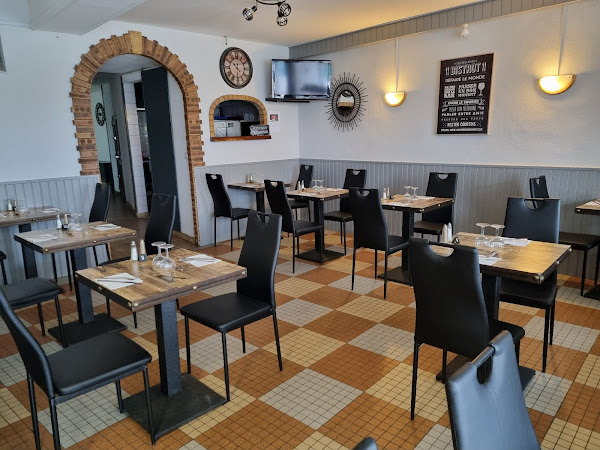 photo de BRASSERIE DU PARC à Conches-en-Ouche