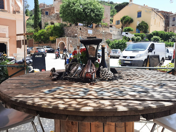 photo de Café de France à Belgodère