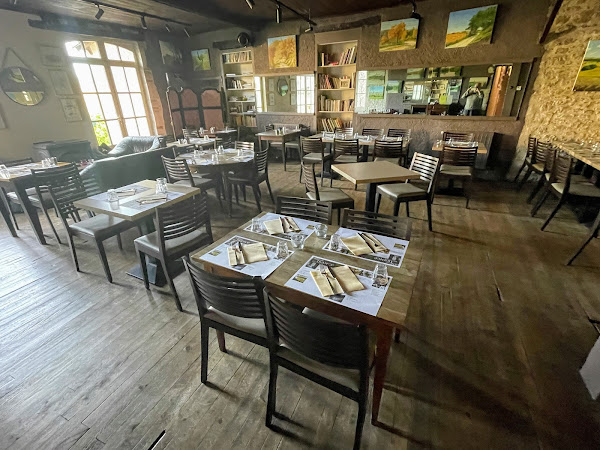 photo de Café de France à Montcuq-en-Quercy-Blanc