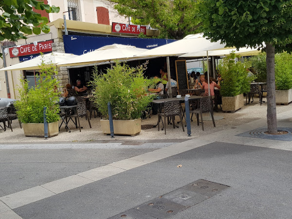 photo de Café De Paris à Monteux