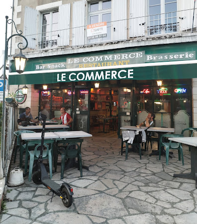 photo de Café Du Commerce à Montmorillon