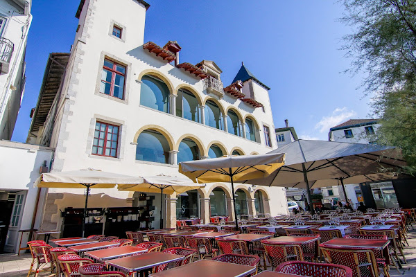 photo de Café | Restaurant Le Suisse à Saint-Jean-de-Luz