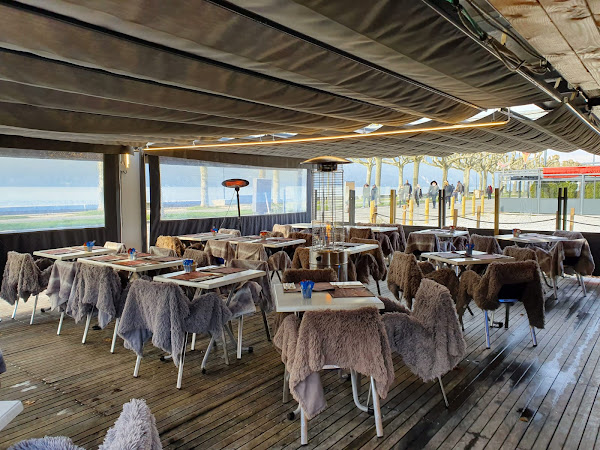 photo de Chalet chez Mimi's restaurant au bord du lac à Aix-les-Bains