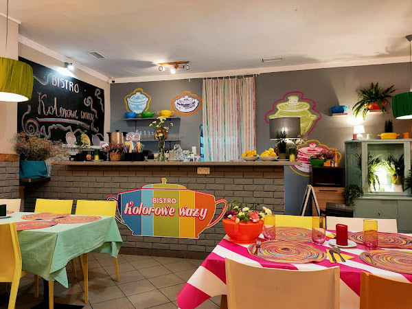 photo de Colorful Vases Bistro à Biedrusko