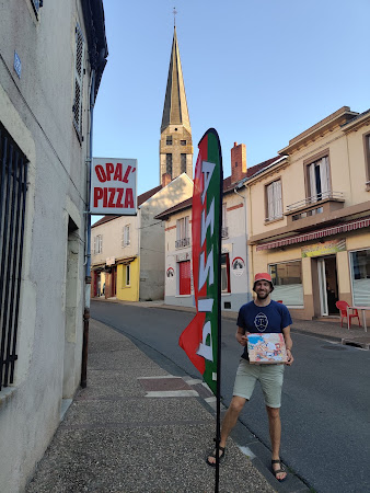 photo de de Opal Pizza à Saint-Germain-des-Fossés