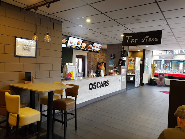 photo de Eethuis & snackbar Oscars à Emmen