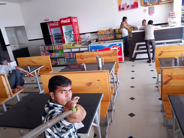 photo de Hotel Bishnoi à Jilla Bharuch