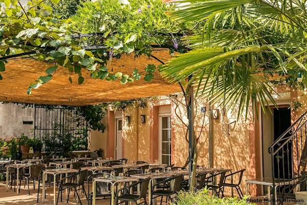 photo de Hôtel Restaurant Les Touristes à Vals-les-Bains