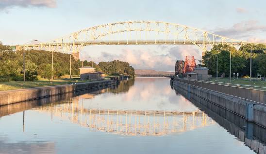 Sault Ste. Marie 2 restaurants