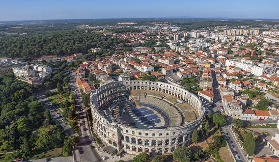 Pula 15 restaurants