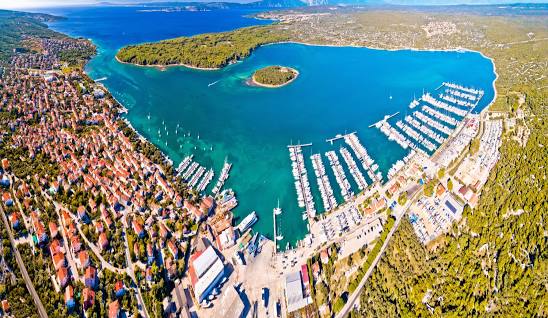 Punat 11 restaurants