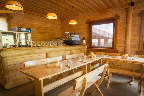 photo de Karczma Karpatka - restauracja Karpacz - organizacja imprez okolicznościowych à Karpacz