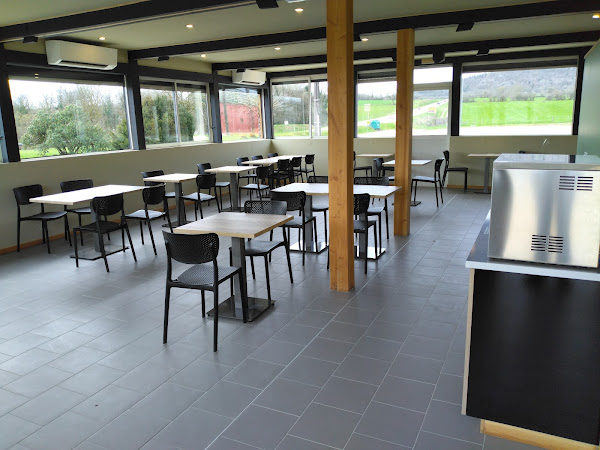 photo de L'étape gourmande de vouglans à La Tour-du-Meix