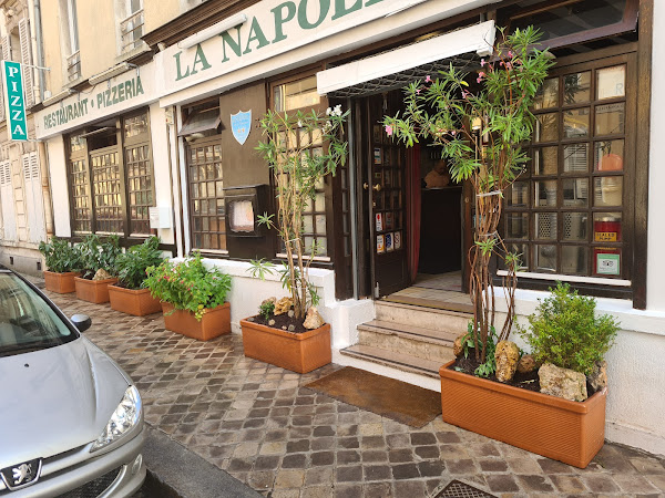 photo de La Napoli à Versailles