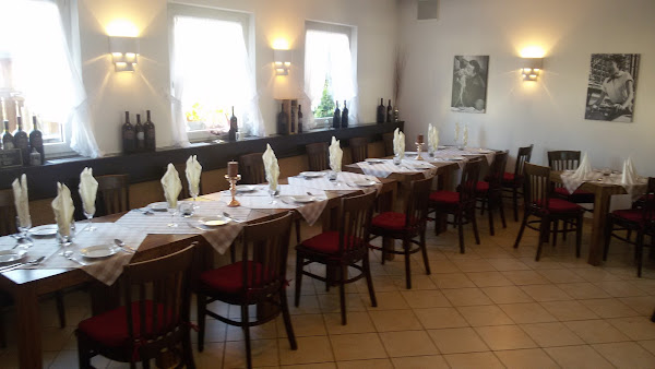 photo de La Taverna à Ansbach