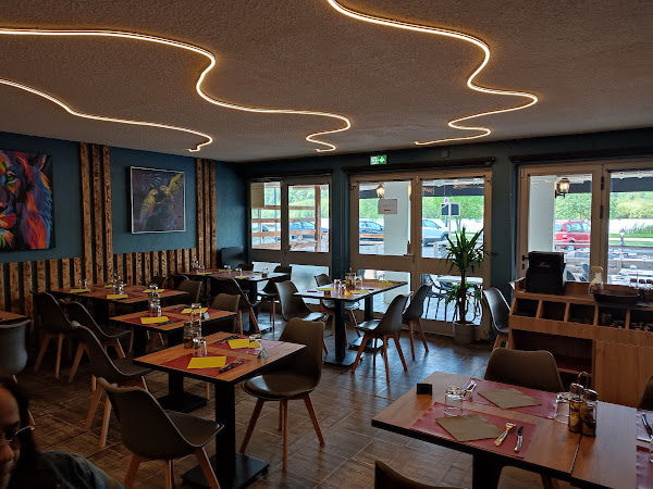 photo de La Taverne du Lac à Chambon-sur-Lac