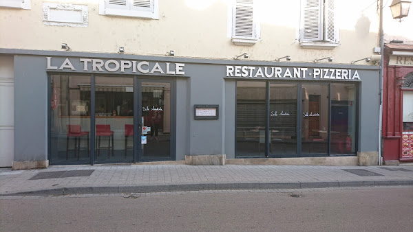 photo de LA TROPICALE à Tonnerre