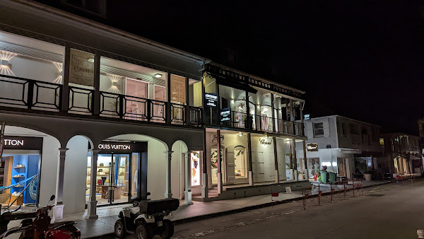 photo de LE CARRE SBH à Gustavia