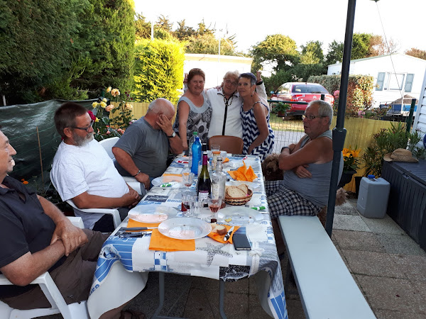 photo de Le Lagon Bleu à Parcé-sur-Sarthe