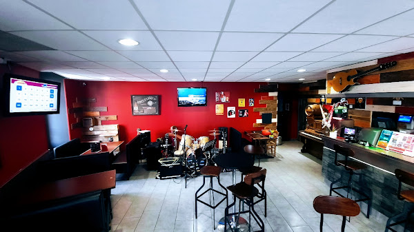 photo de Le Lou Bar à Le Mérévillois