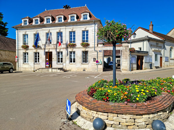 photo de Le Maufoux Chablis à Chablis