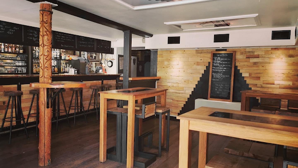 photo de Le Petit Bar Restaurant & Pizzeria à Albertville