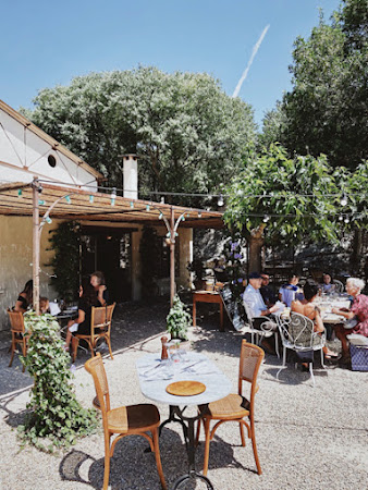 photo de Le Relais du Castelet à Fontvieille