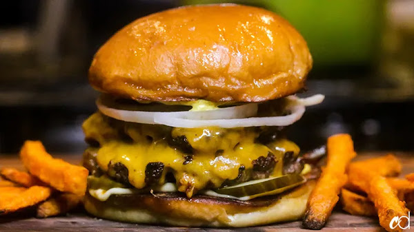 photo de Le TASSIGNY - Big Foot Burgers à Angers