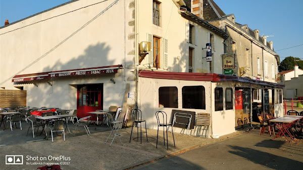 photo de Le Zinc à Vasles