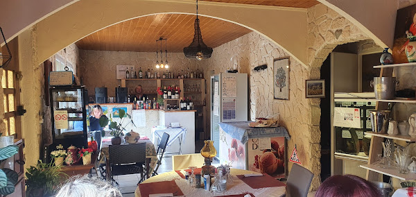 photo de Les Vieilles Casseroles à Entrages