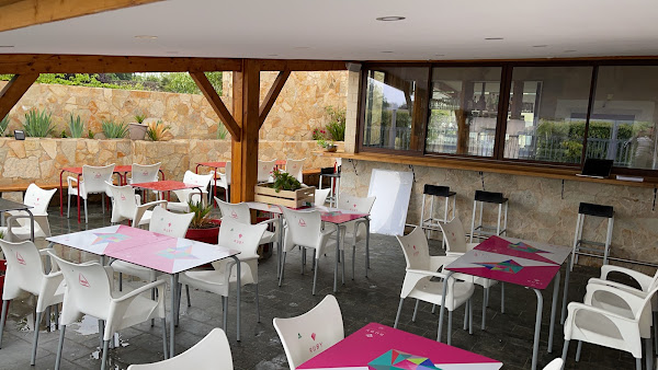 photo de Lounge Bar restaurant. à Eauze