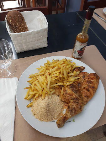 photo de Maria Albertina - Restaurante Churrasqueira à Rio de Mouro
