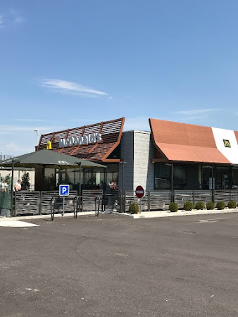 photo de McDonald's à Chalezeule