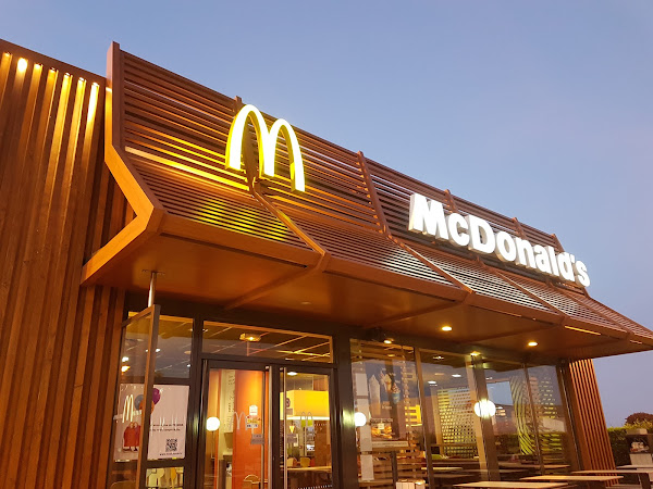 photo de McDonald's à Ibos