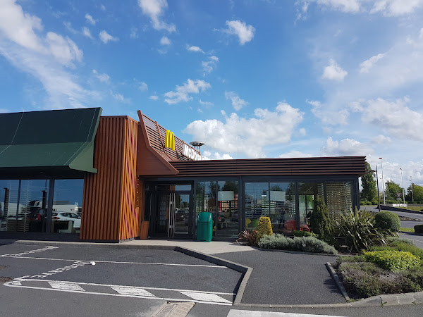 photo de McDonald's à Mondeville