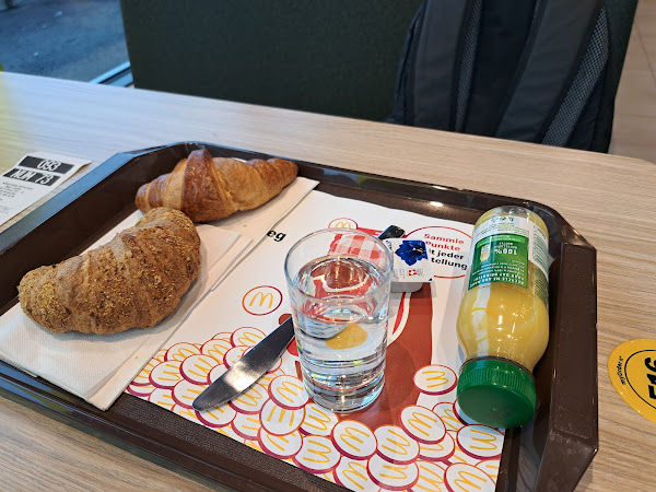 photo de McDonald's Restaurant Grüzemarkt à Winterthur