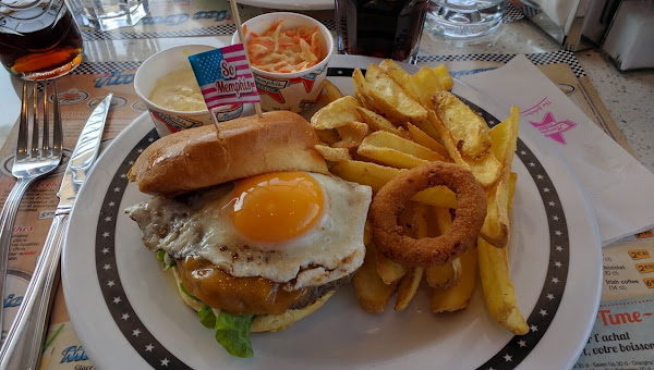 photo de Memphis - Restaurant Diner à Chasse-sur-Rhône