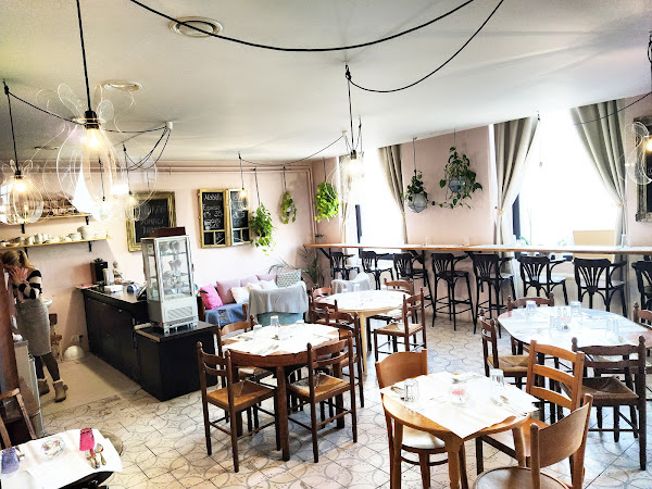 photo de Nha Cretcheu Café & Restaurant. à Moravská Ostrava a Přívoz