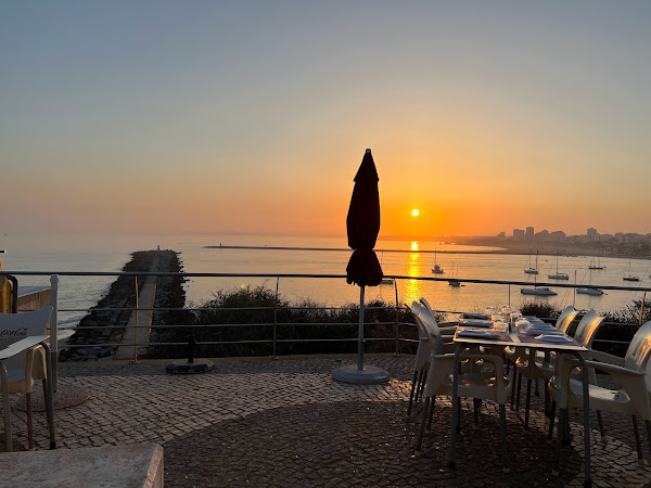photo de O Molhe à Ferragudo