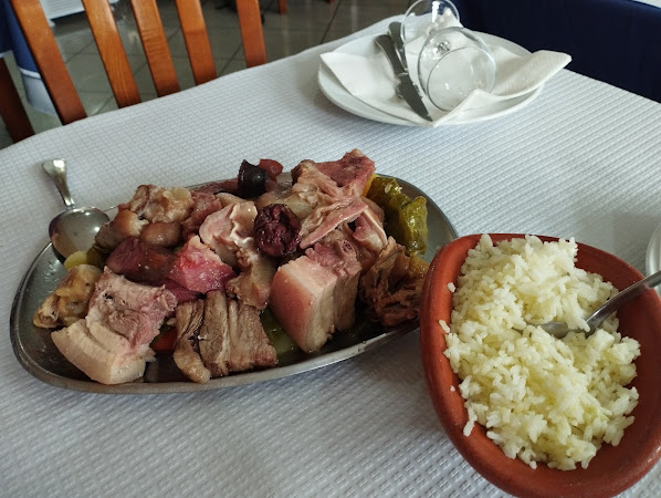 photo de O Rodrigues à Vila Meã