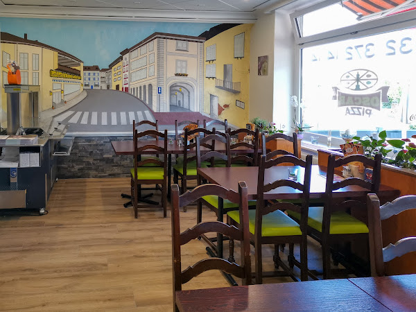 photo de Oscar Pizzeria à Brügg