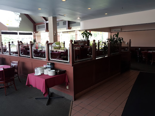 photo de Peking Garden Restaurant à Pierrefonds
